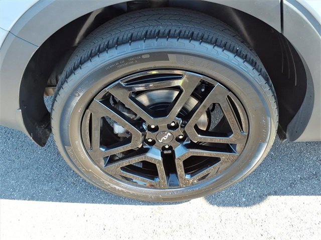 Used 2024 Kia Telluride EX X-Line image 9