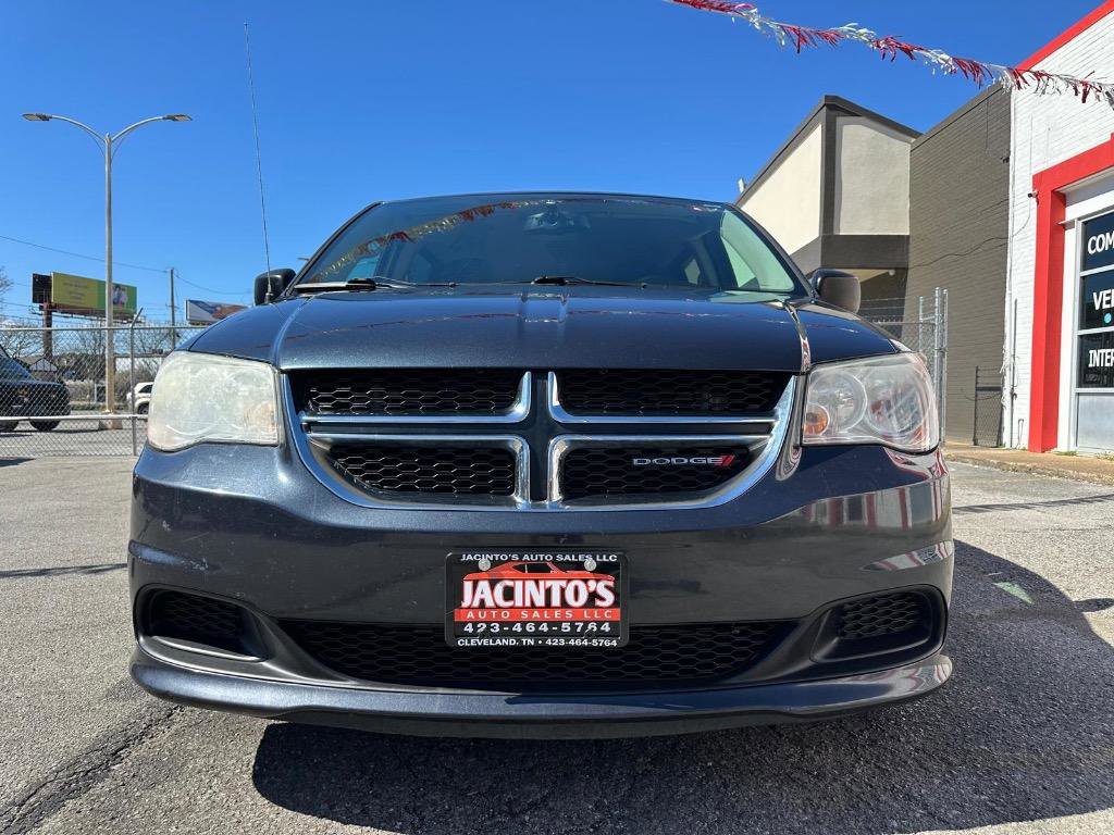 Used 2013 Dodge Grand Caravan SE image 2