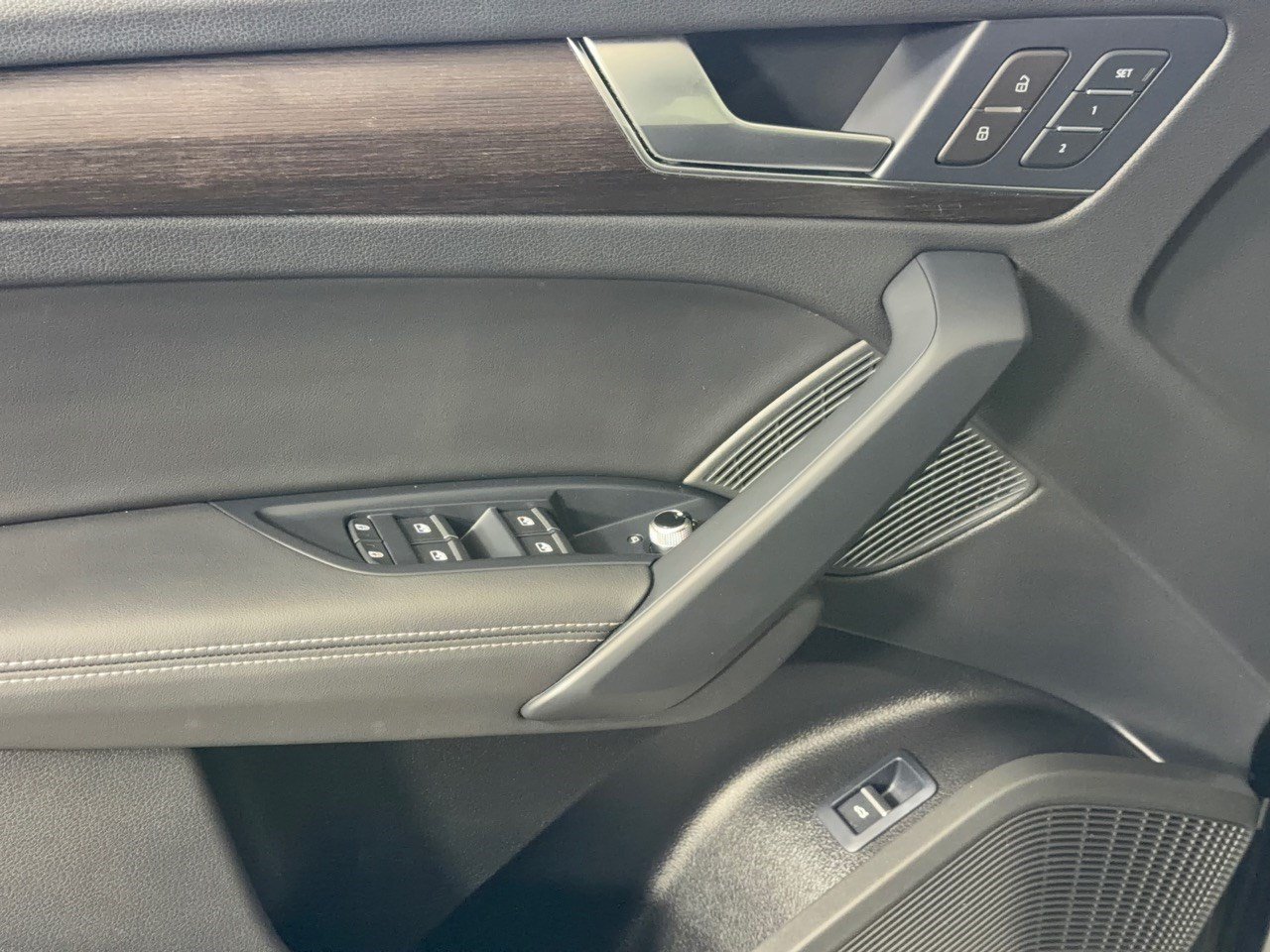 Certified 2024 Audi Q5 2.0T Premium Plus AWD/4WD image 15