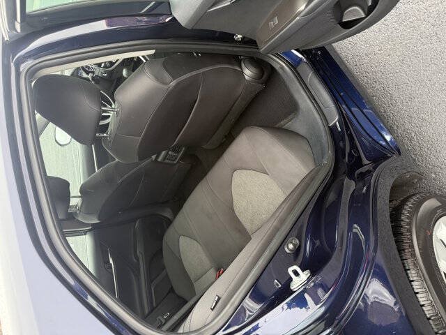 Used 2021 Toyota Camry LE w/ Audio Upgrade Package FWD image 14