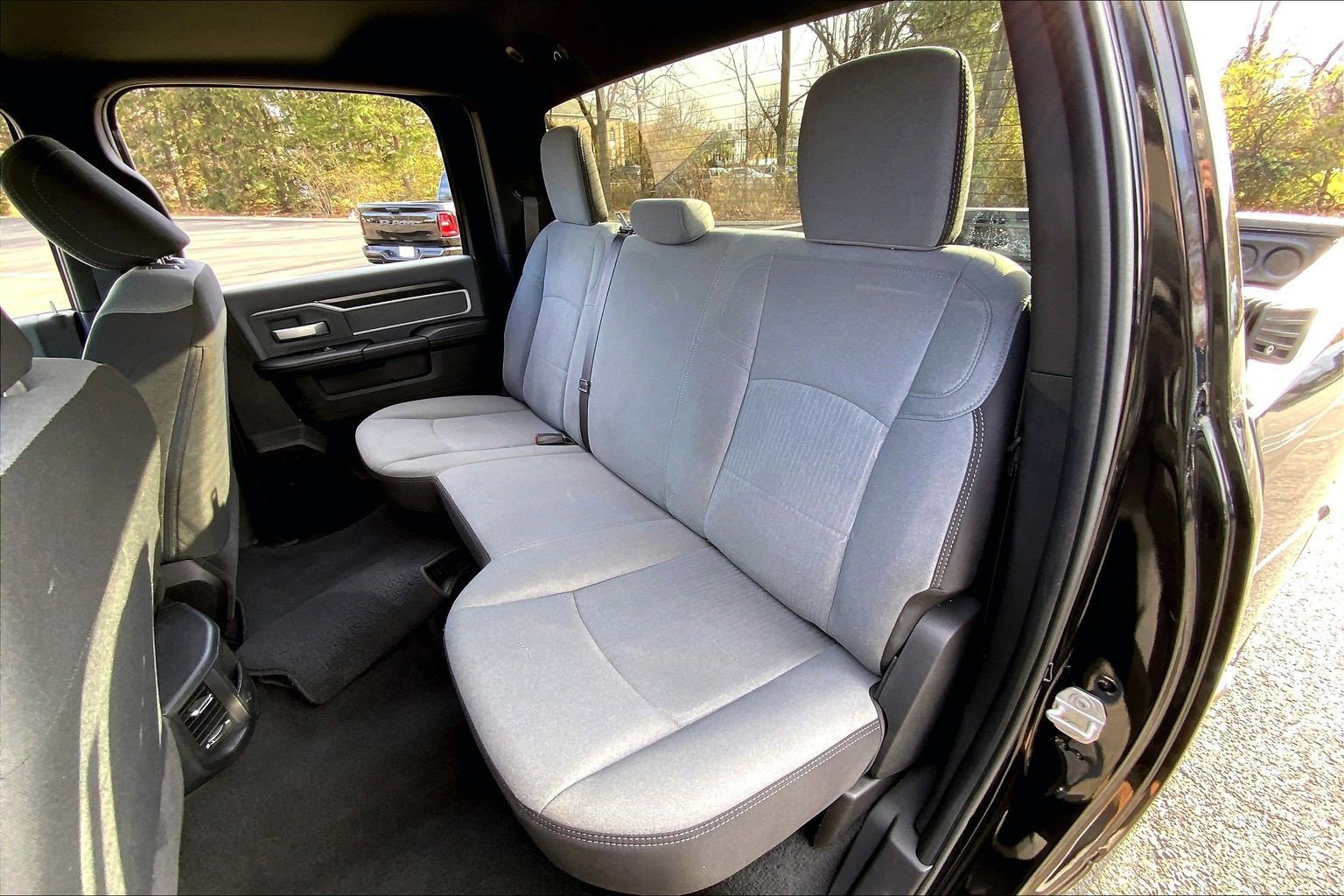 Certified 2022 RAM 2500 Big Horn w/ Snow Chief Group image 19