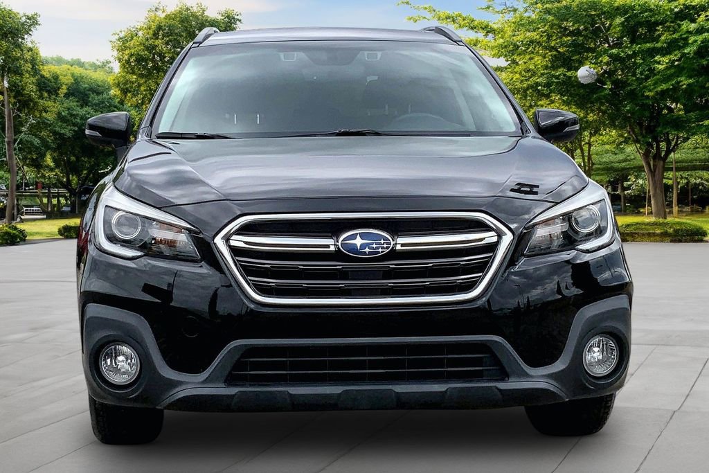 Used 2019 Subaru Outback 2.5i Touring AWD/4WD image 2