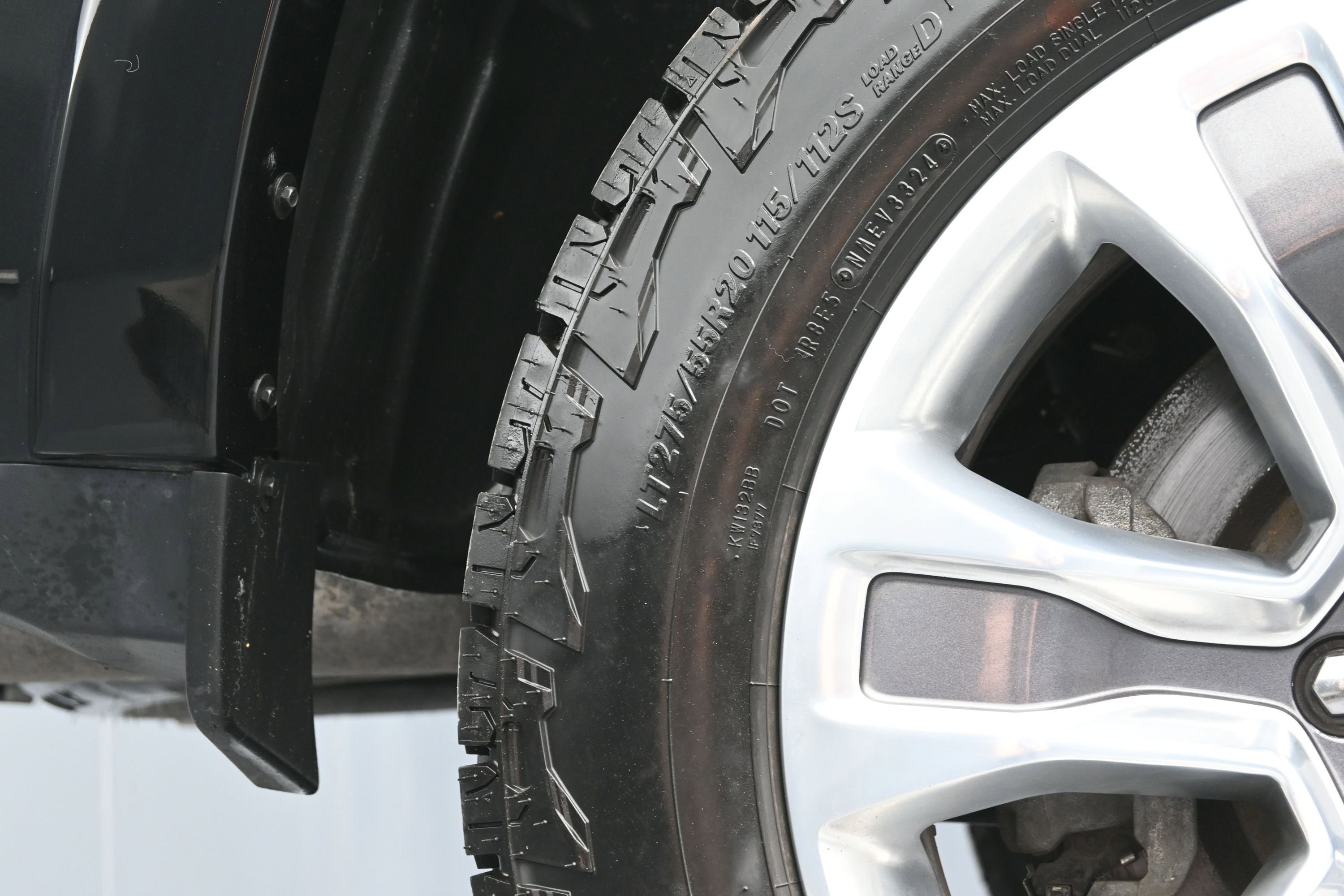 Used 2020 RAM 1500 Limited AWD/4WD image 45