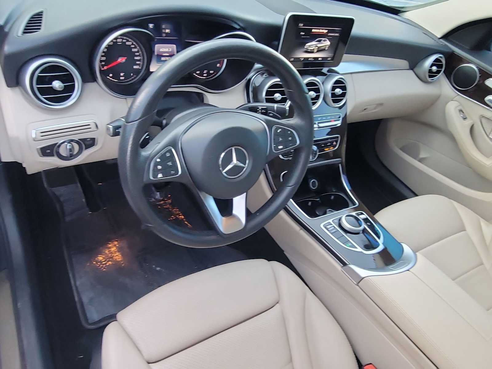 Used 2017 Mercedes-Benz C 300 Sedan video 2