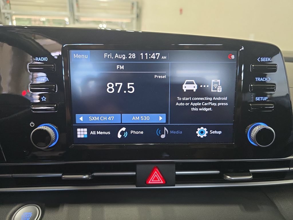 Certified 2022 Hyundai Elantra SEL w/ Convenience Package FWD image 19