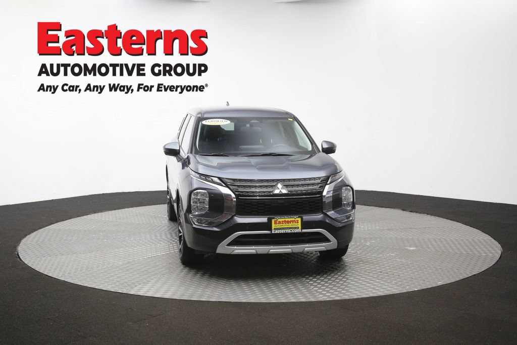 Used 2024 Mitsubishi Outlander SE FWD image 53