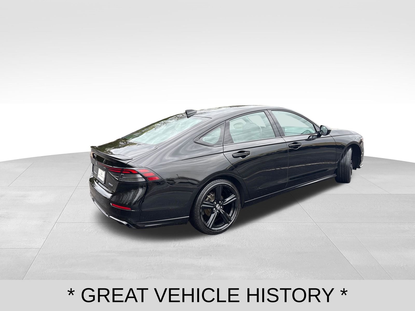 Used 2023 Honda Accord Sport image 5