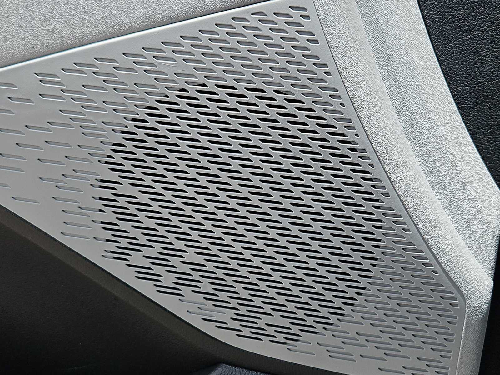 Certified 2025 Hyundai Palisade SEL FWD image 30