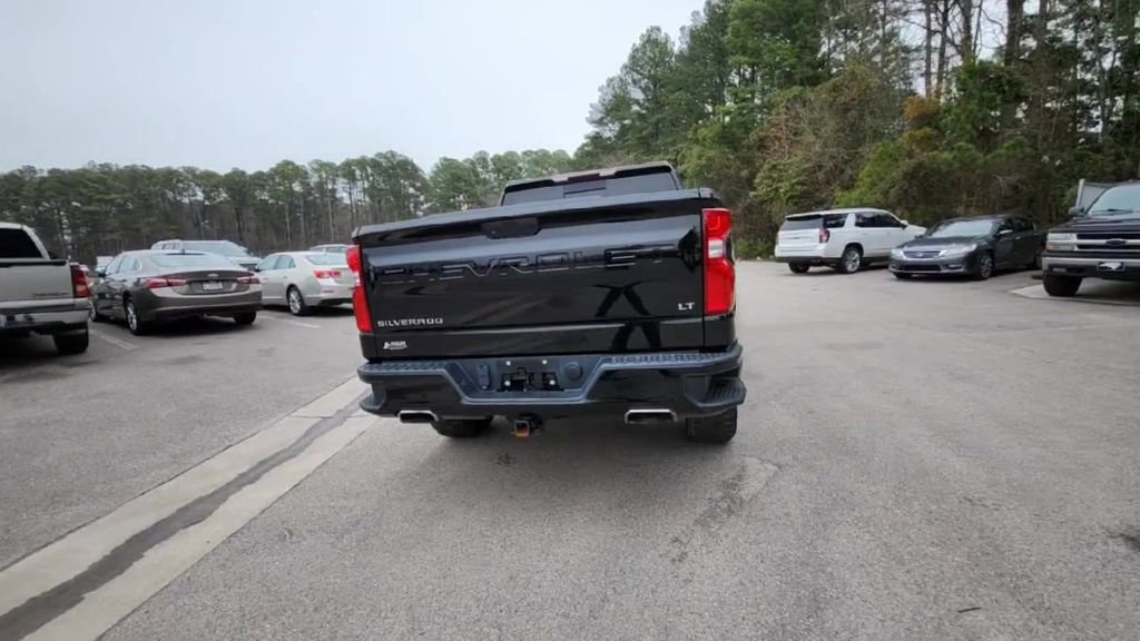 Certified 2021 Chevrolet Silverado 1500 LT Trail Boss w/ Convenience Package II image 4