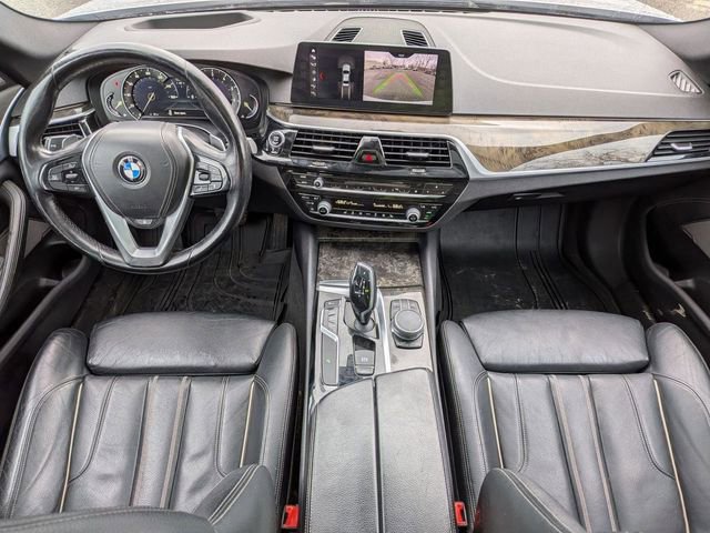 Used 2017 BMW 530i xDrive image 27