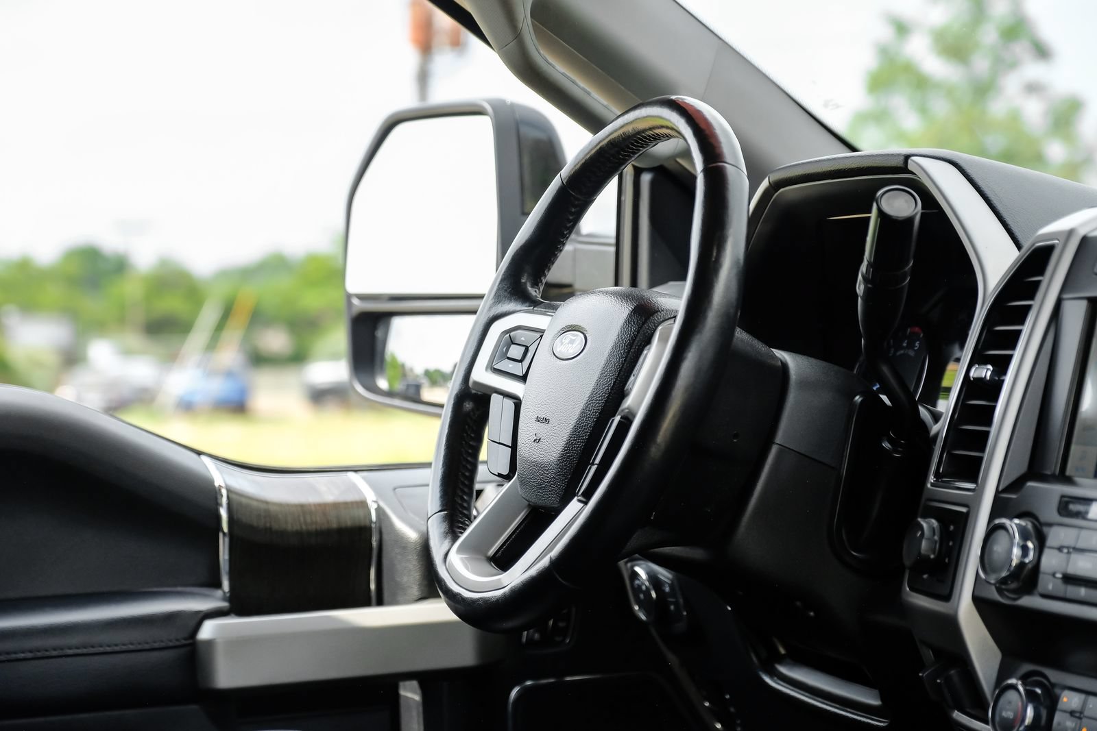 Used 2021 Ford F250 Lariat AWD/4WD image 16