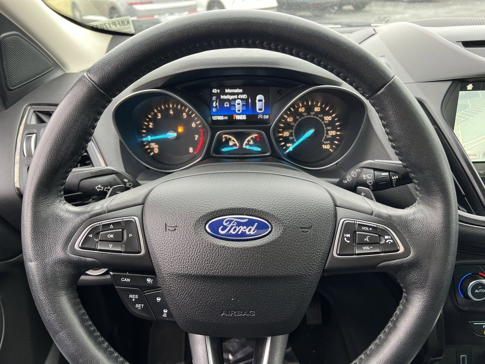 Used 2017 Ford Escape Titanium image 16