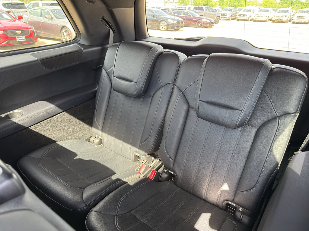 Used 2018 Mercedes-Benz GLS 450 4MATIC w/ Premium Package image 19