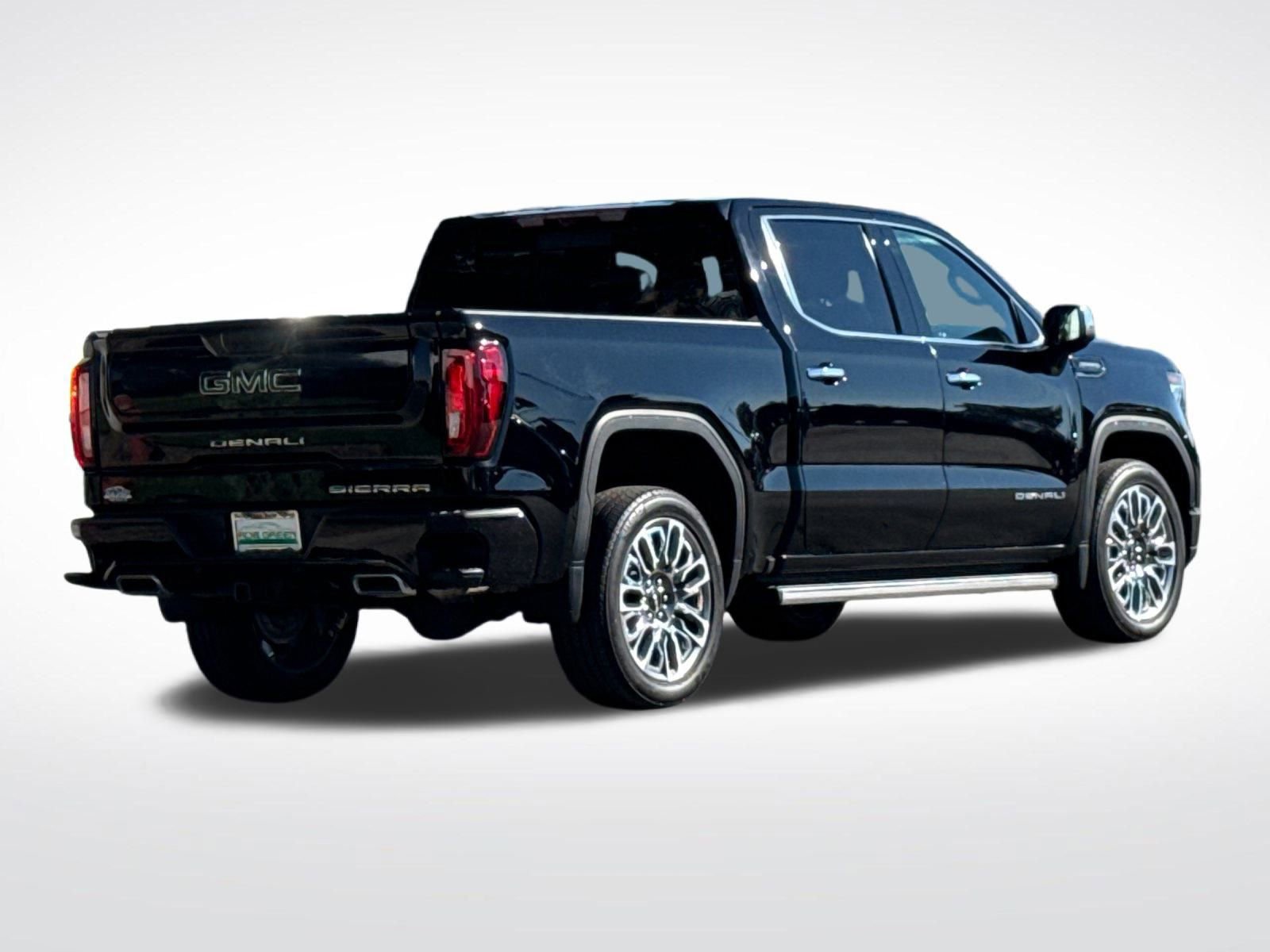 Used 2024 GMC Sierra 1500 Denali Ultimate image 3