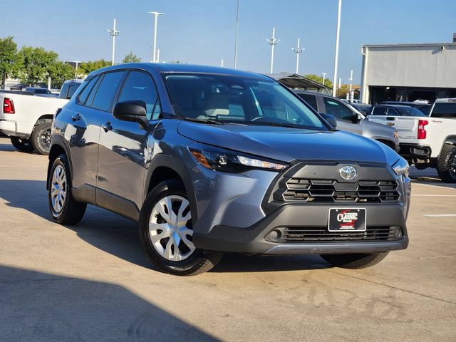 Used 2026 Toyota Corolla Cross L FWD image 2