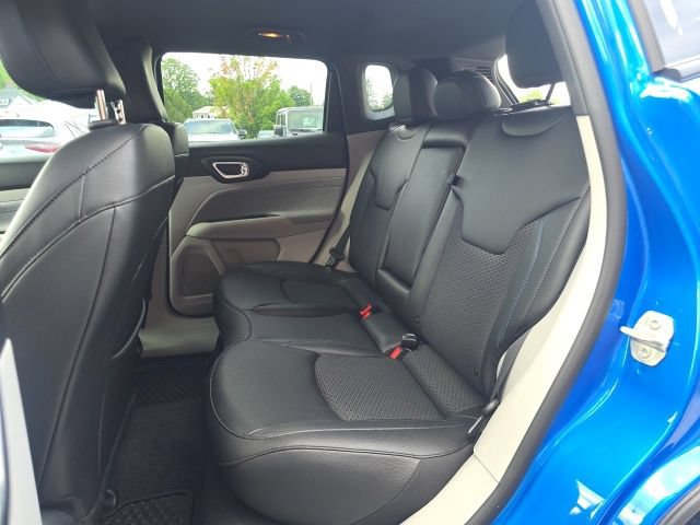 Certified 2023 Jeep Compass Latitude w/ Convenience Group AWD/4WD image 27