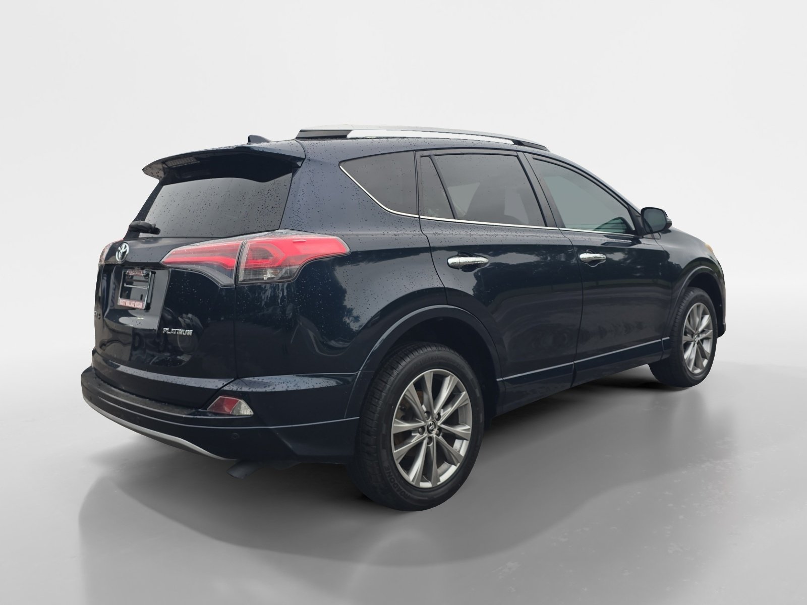 Used 2017 Toyota RAV4 Platinum FWD image 6