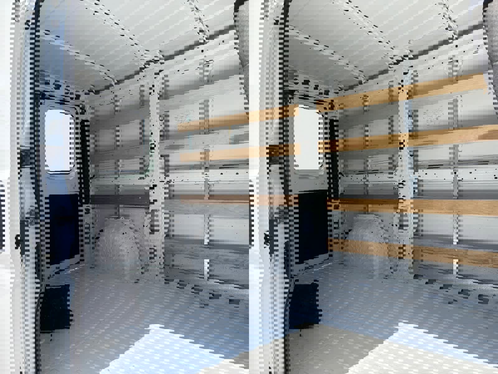 Used 2023 RAM ProMaster 2500 image 19