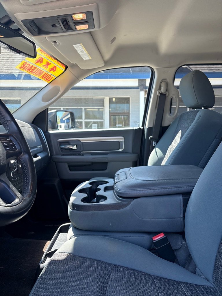 Used 2017 RAM 1500 Big Horn image 8