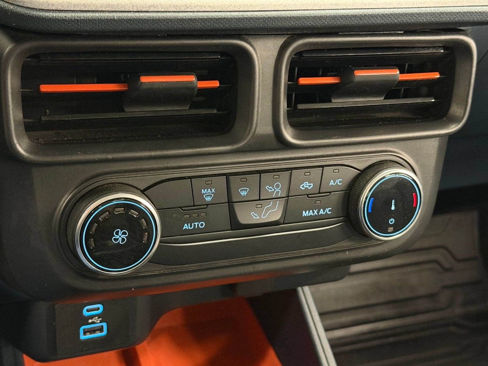 Used 2022 Ford Maverick XLT FWD image 27