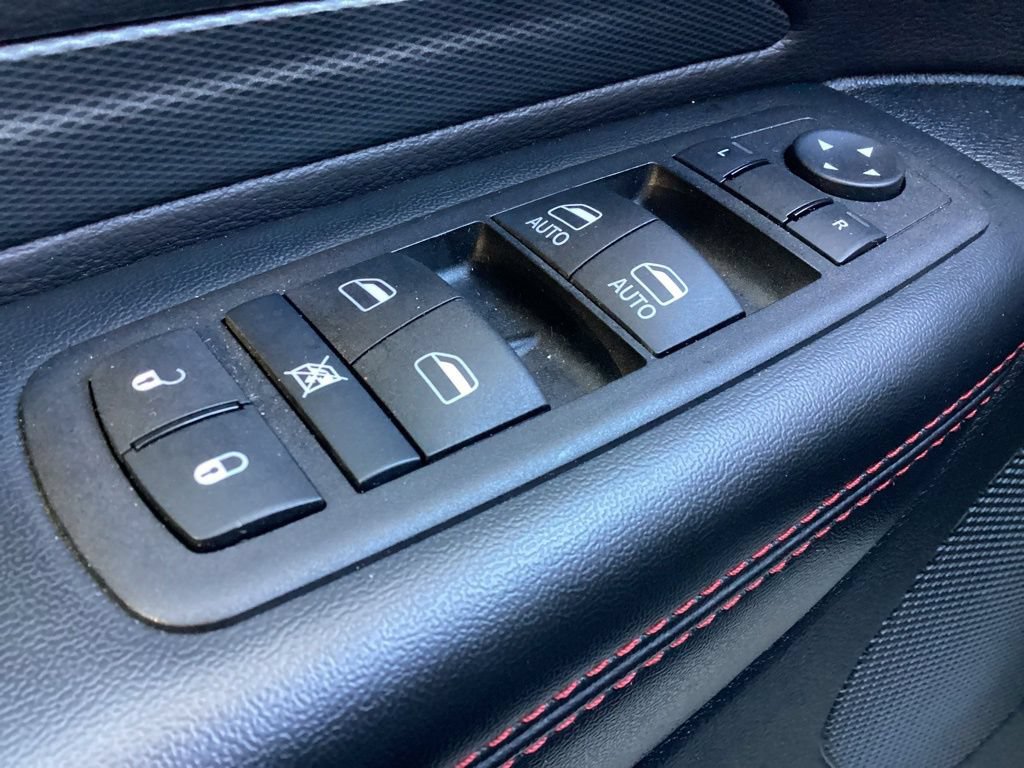 Used 2025 Dodge Durango GT AWD/4WD image 27