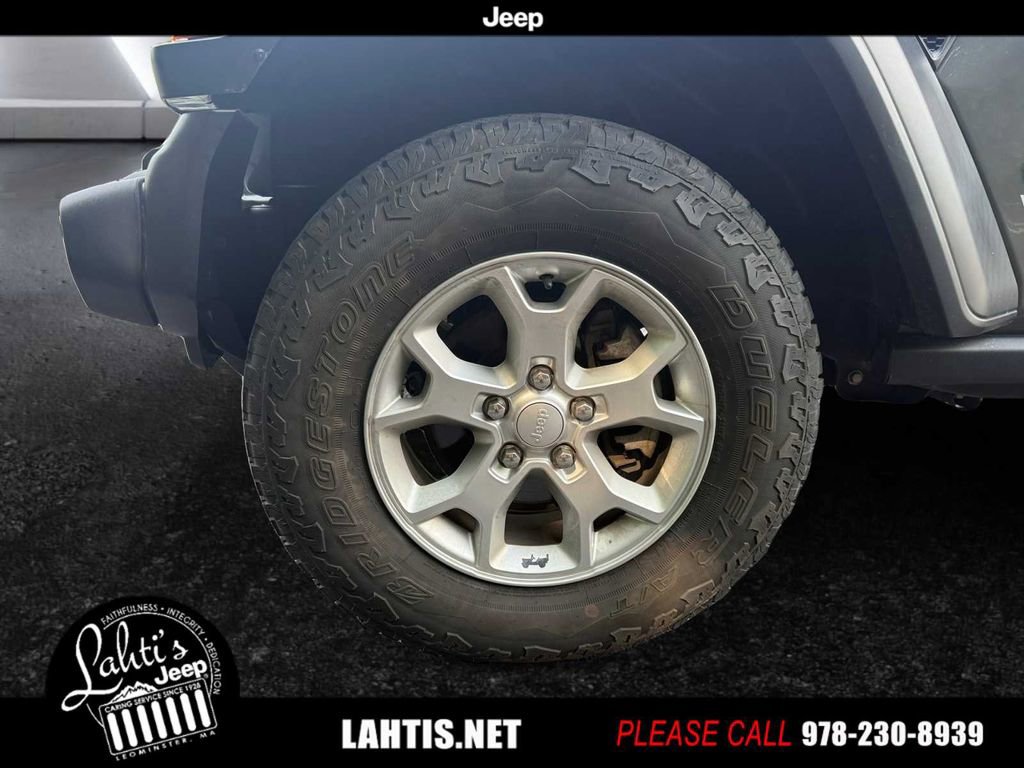 Used 2021 Jeep Wrangler Unlimited Islander image 7