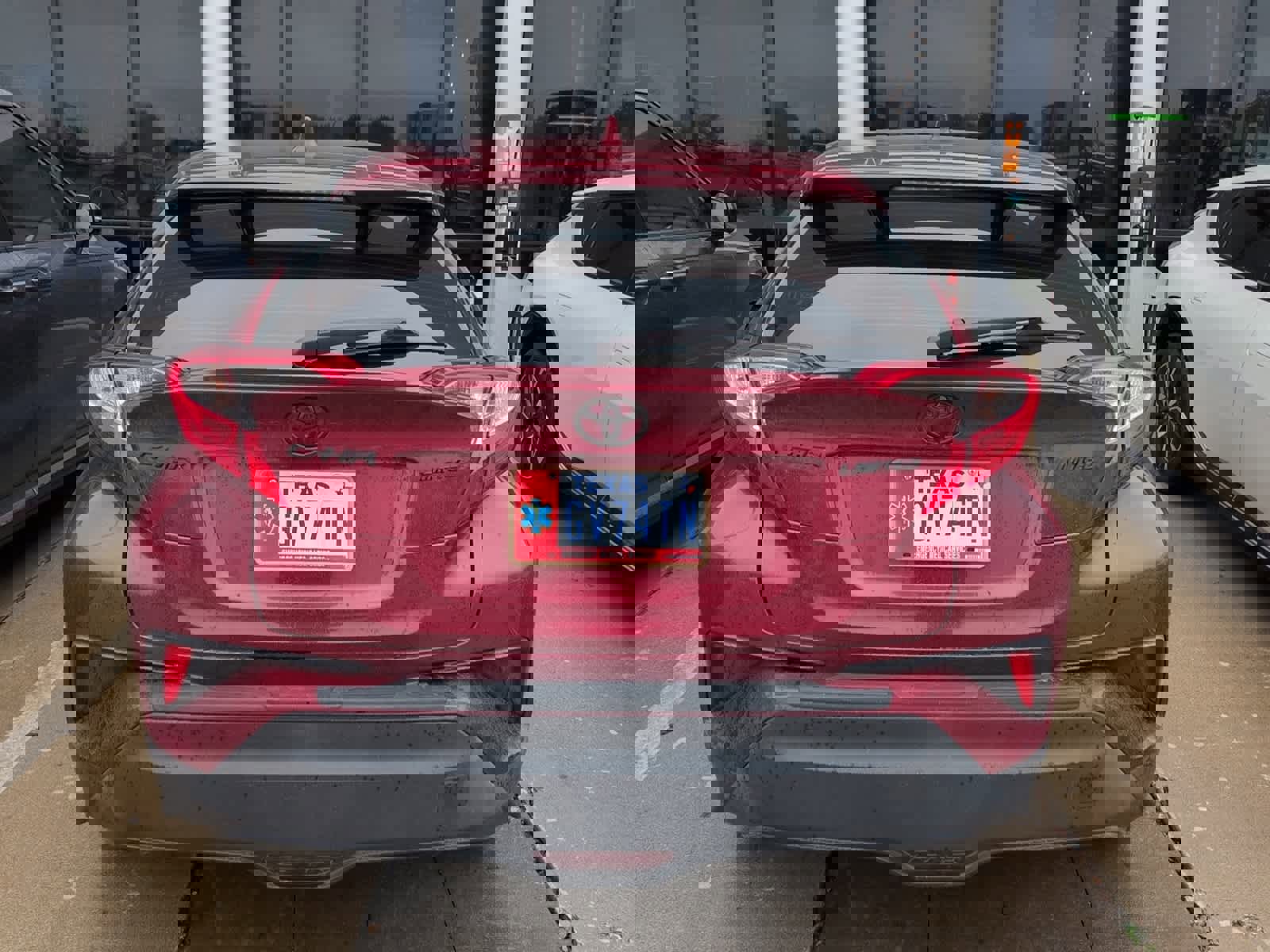 Used 2019 Toyota C-HR Limited image 5