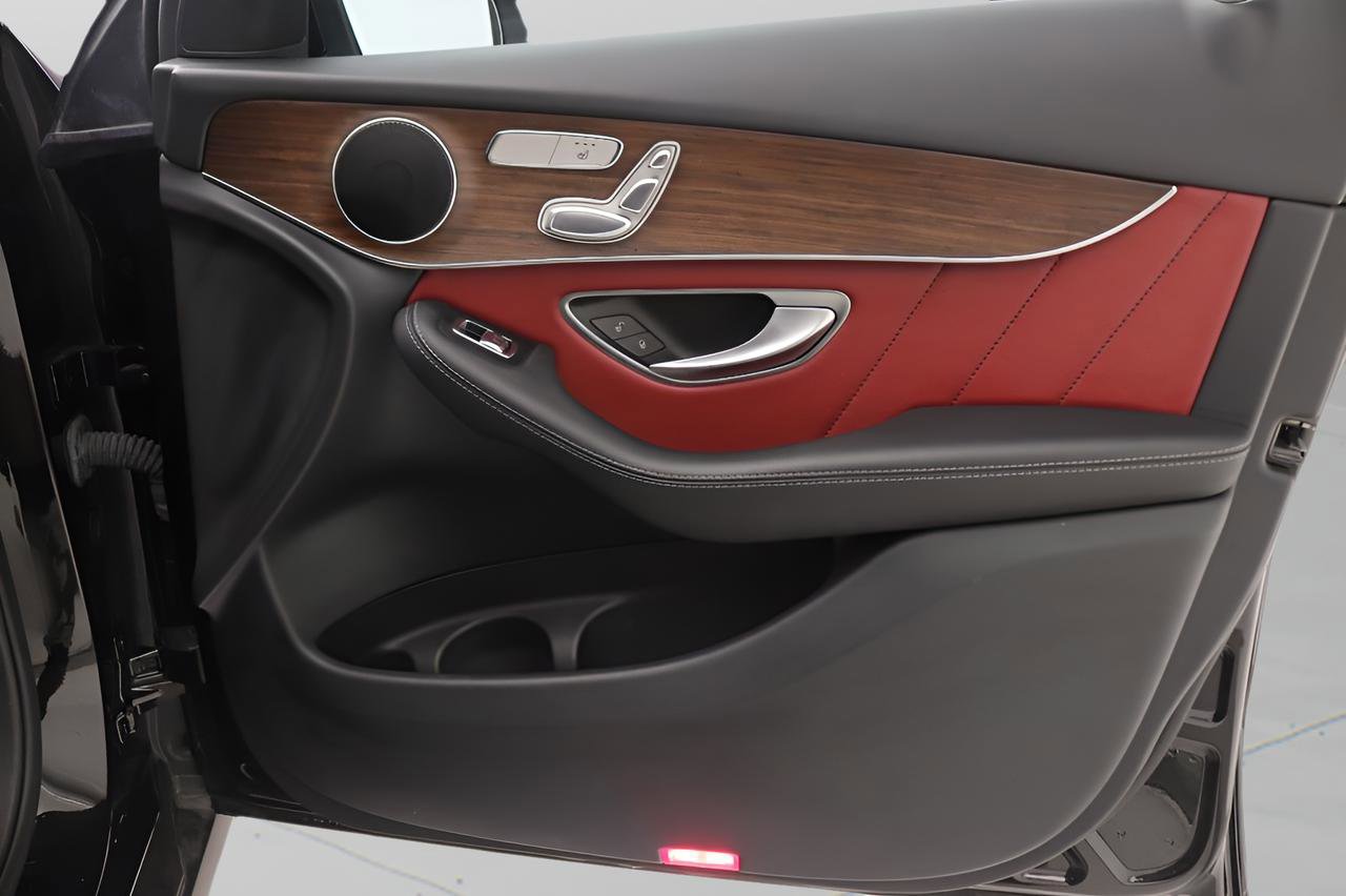 Certified 2022 Mercedes-Benz GLC 300 image 21