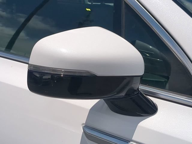Used 2024 Kia Sorento S FWD image 12