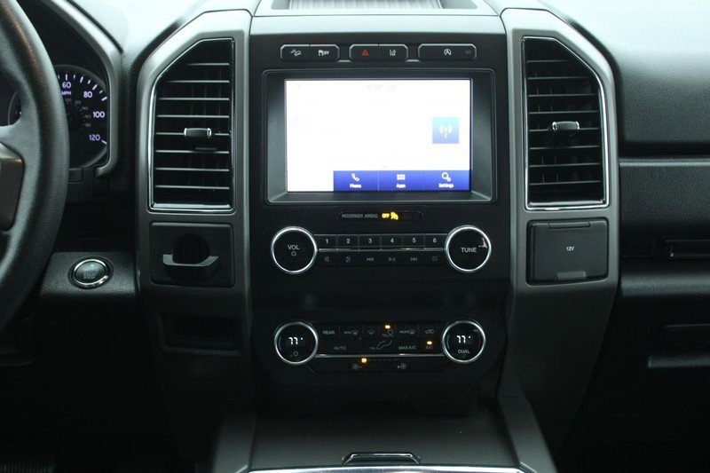 Used 2020 Ford Expedition XLT image 15