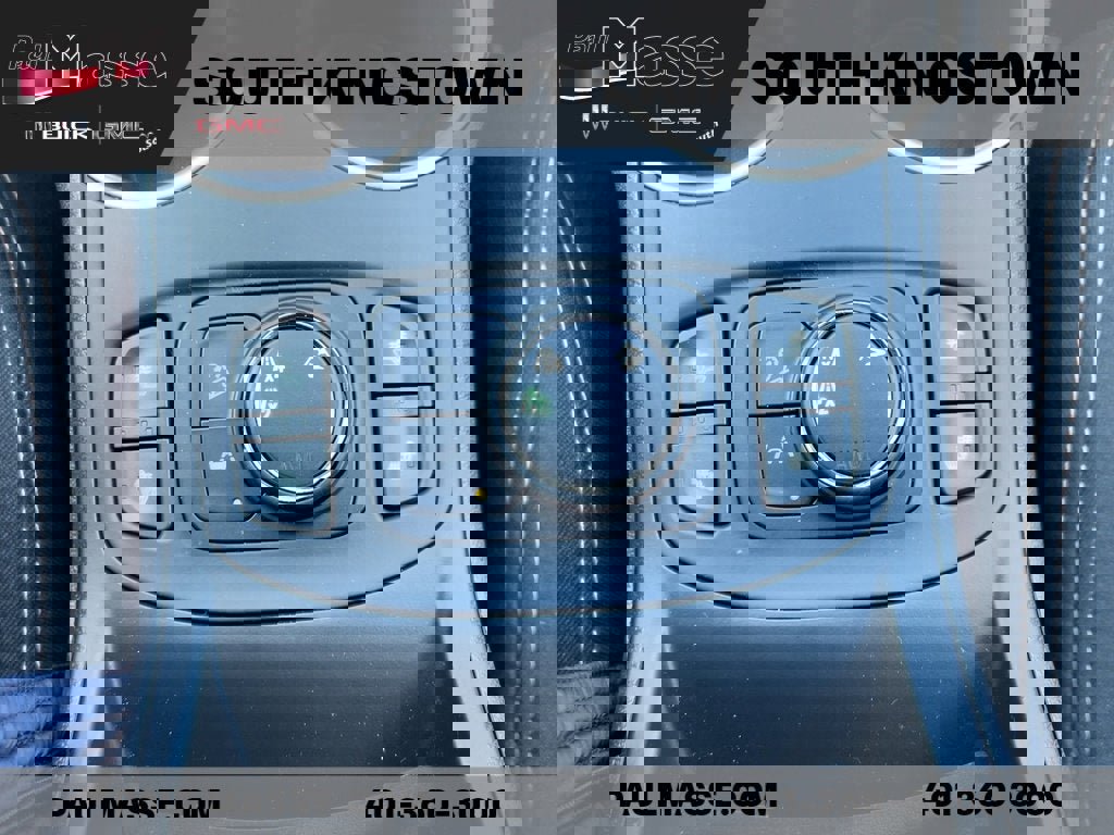 Certified 2020 GMC Terrain SLE w/ Driver Convenience Package image 16