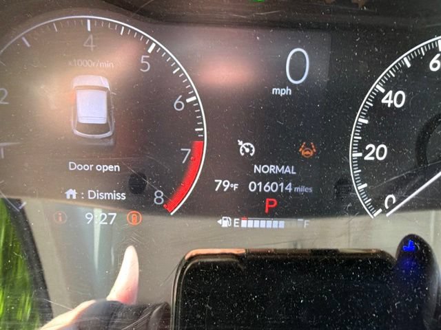 Used 2024 Honda HR-V LX image 17