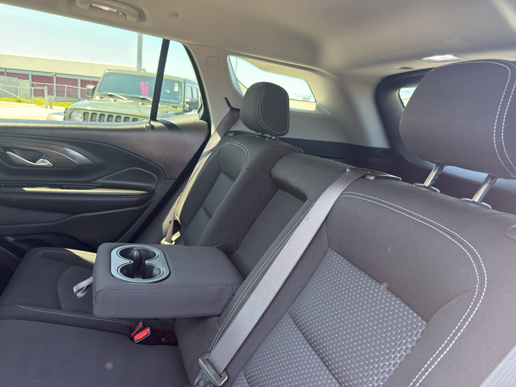 Used 2022 GMC Terrain SLE w/ Driver Convenience Package AWD/4WD image 33