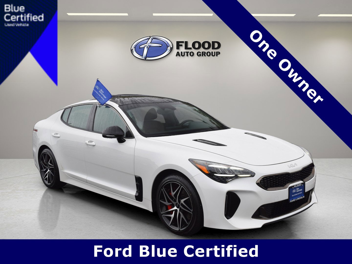 Used 2023 Kia Stinger GT-Line w/ Sun & Sound Package image 1