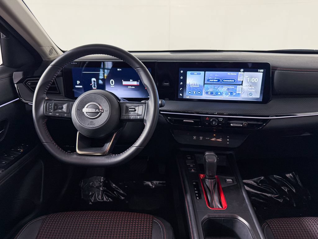 Certified 2025 Nissan Kicks SR AWD/4WD image 16
