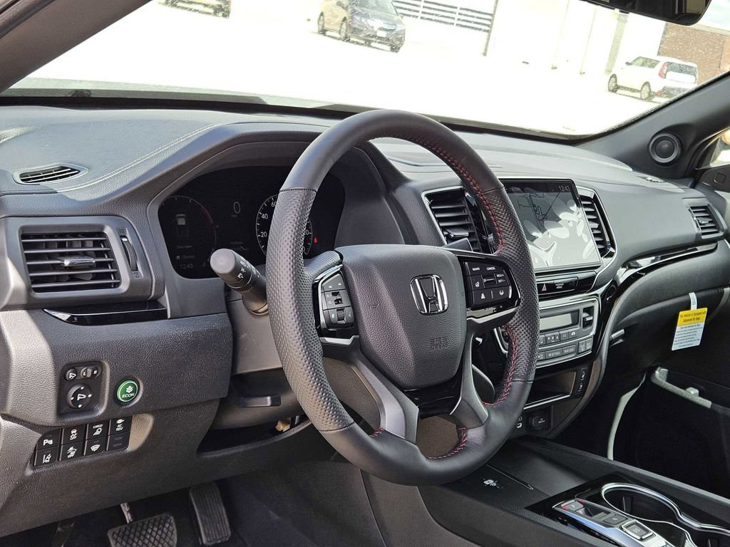 New 2026 Honda Ridgeline Black Edition image 14