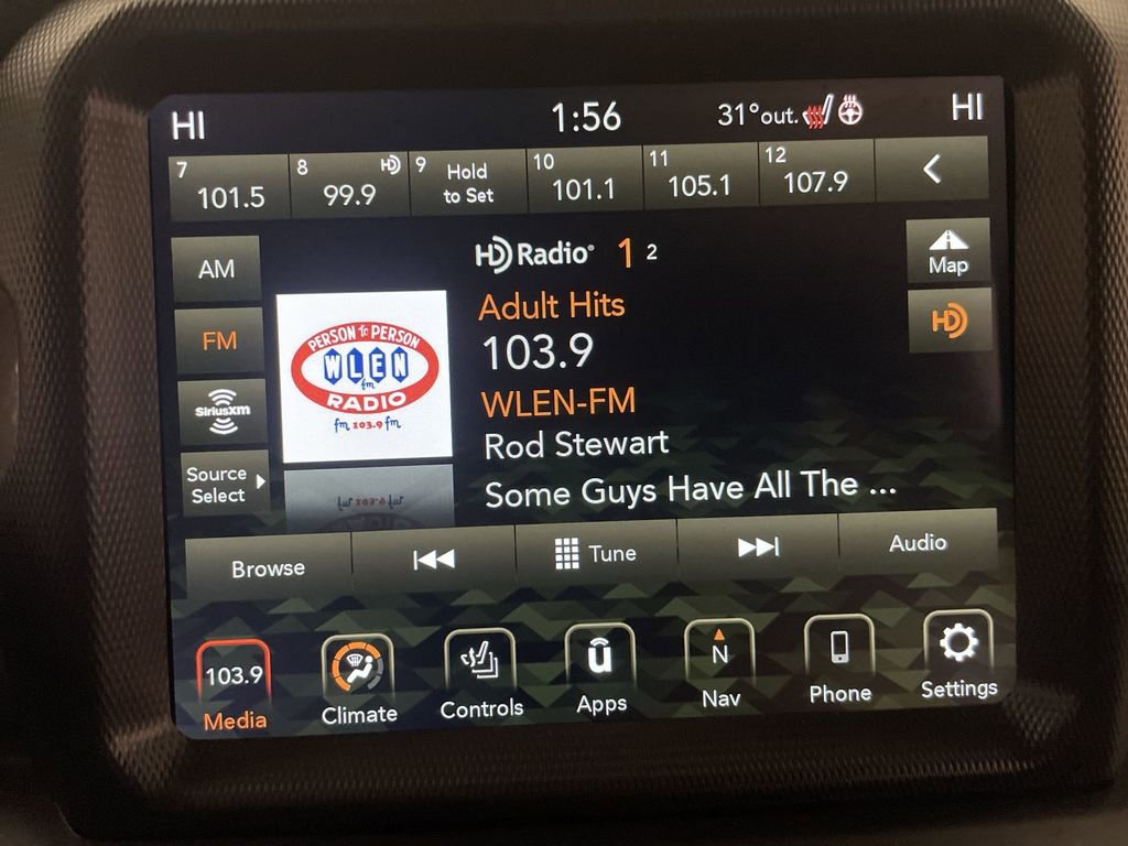 Used 2022 Jeep Wrangler Unlimited Sahara w/ Cold Weather Group image 7