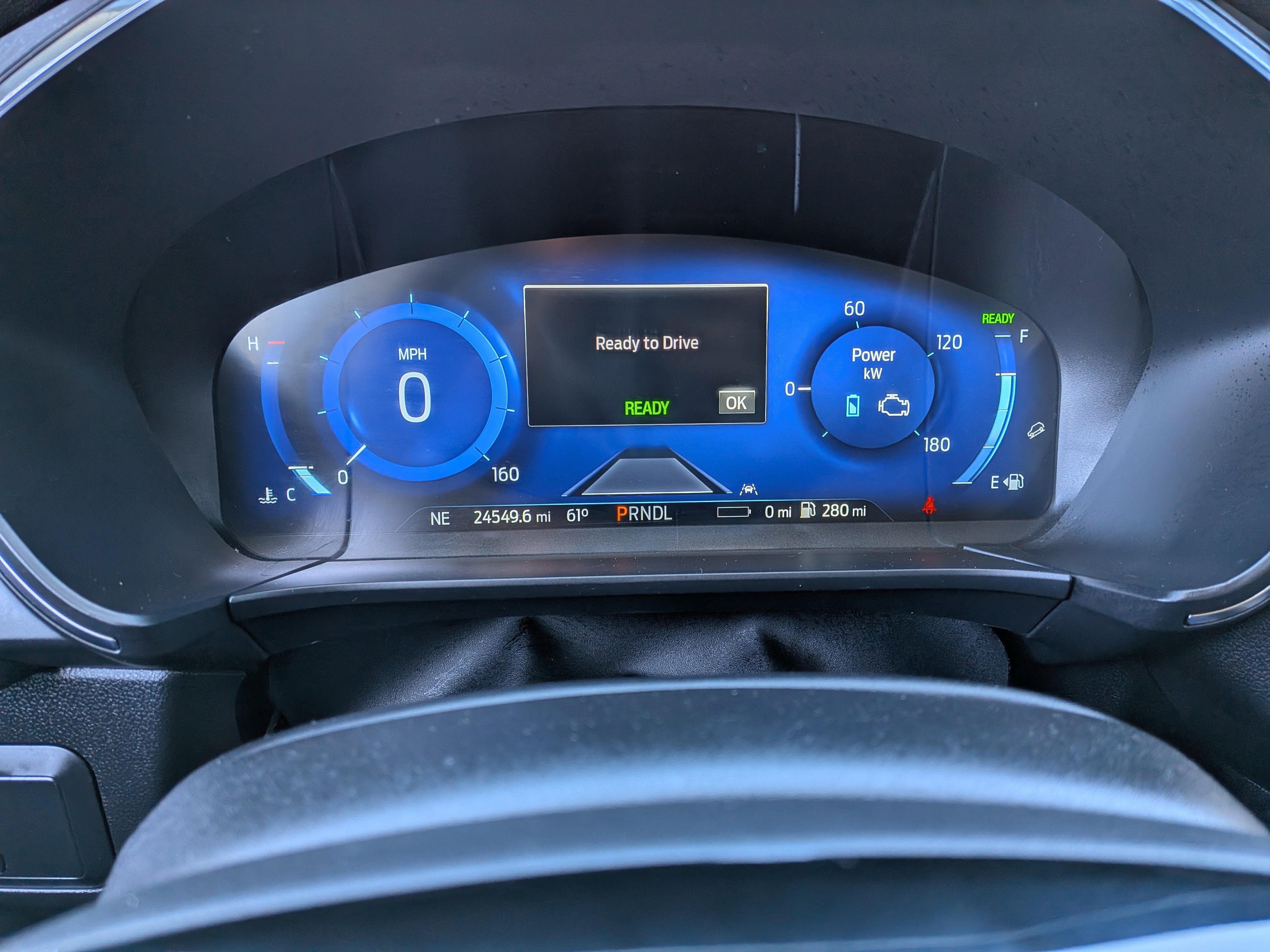 Used 2022 Ford Escape Titanium w/ Titanium Premium Package image 32