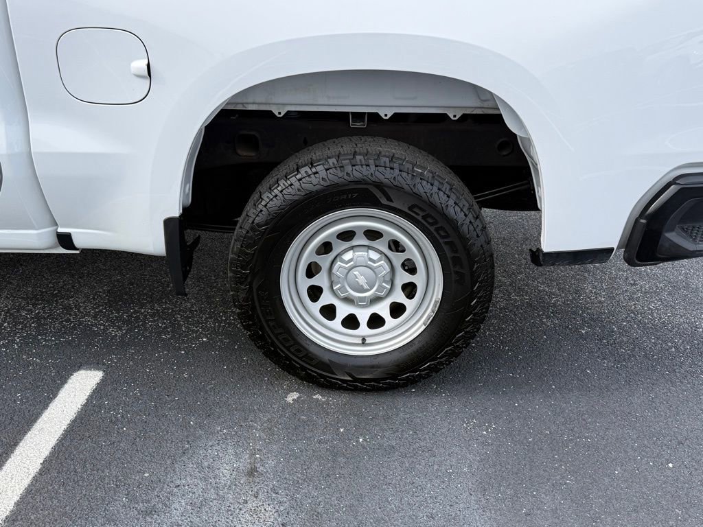 Used 2022 Chevrolet Silverado 1500 W/T w/ WT Value Package image 40