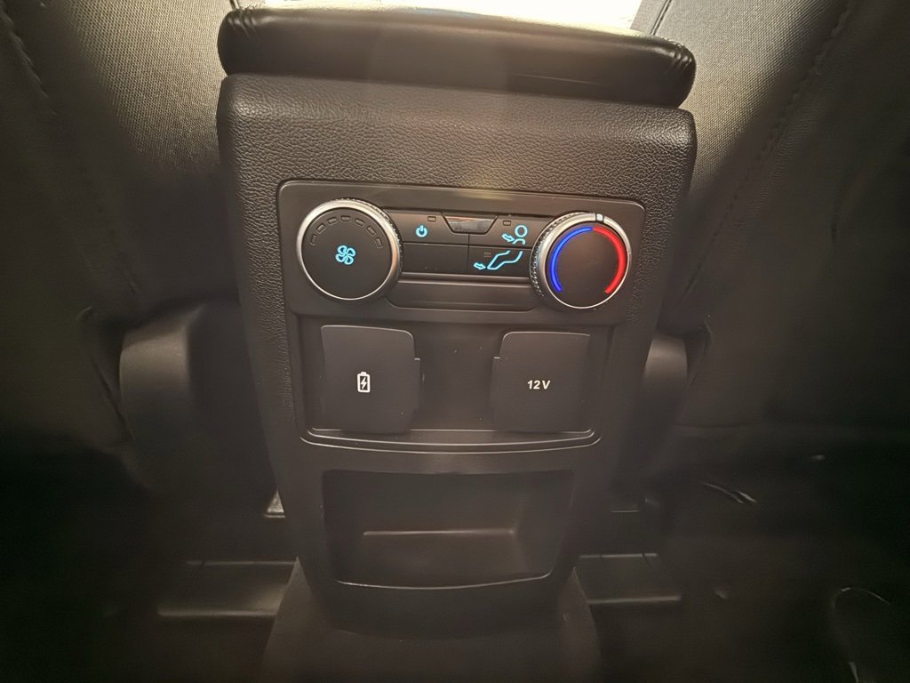 Used 2021 Ford Explorer XLT image 26