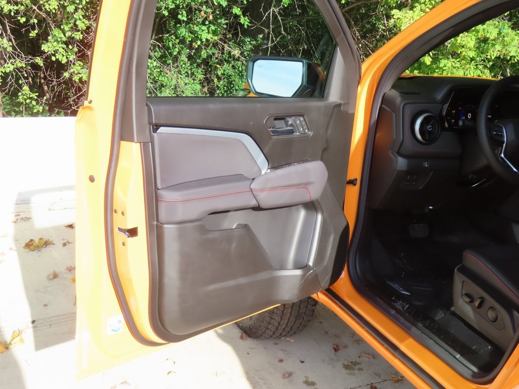 New 2026 Chevrolet Colorado Z71 w/ Technology Package image 24