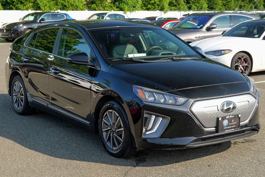 Used 2020 Hyundai Ioniq Limited FWD image 9