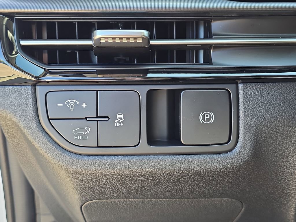 New 2026 Kia Sportage EX image 28