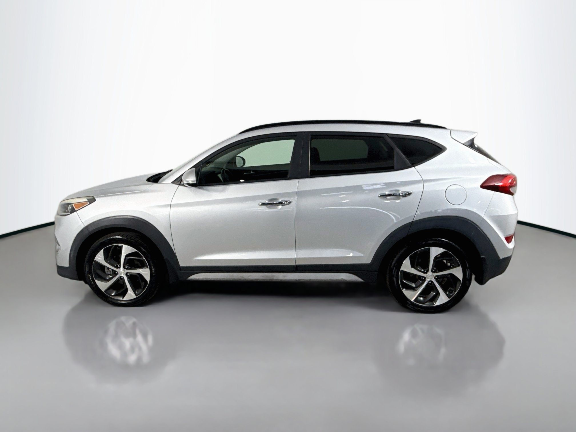 Used 2018 Hyundai Tucson Limited w/ Ultimate Package 02 AWD/4WD image 6