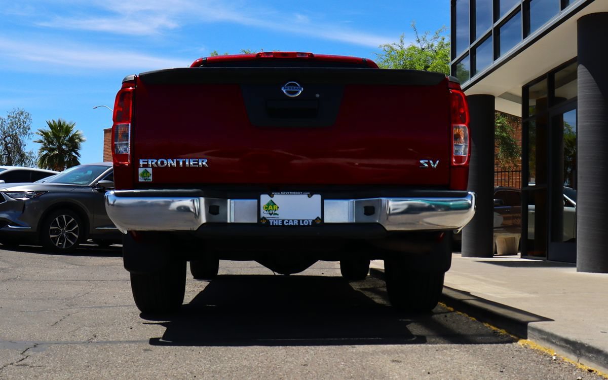 Used 2021 Nissan Frontier SV RWD image 12