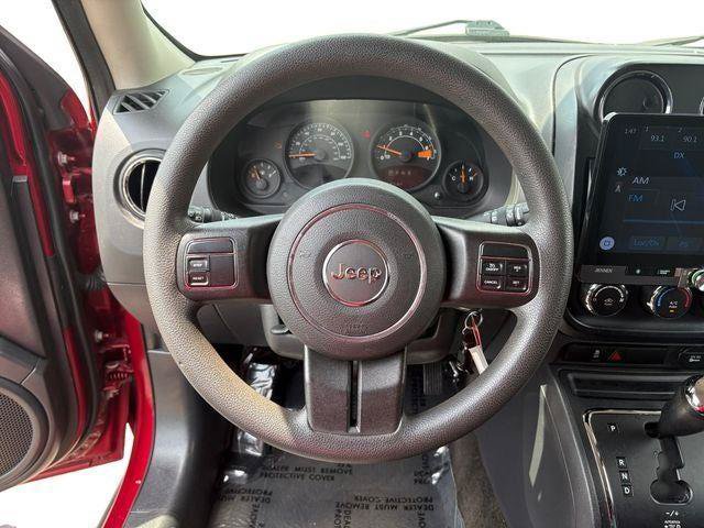 Used 2015 Jeep Patriot Sport w/ Power Value Group FWD image 18