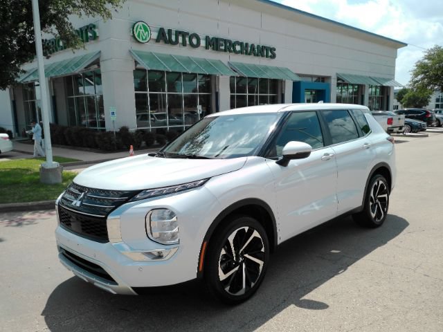 Used 2024 Mitsubishi Outlander FWD image 1