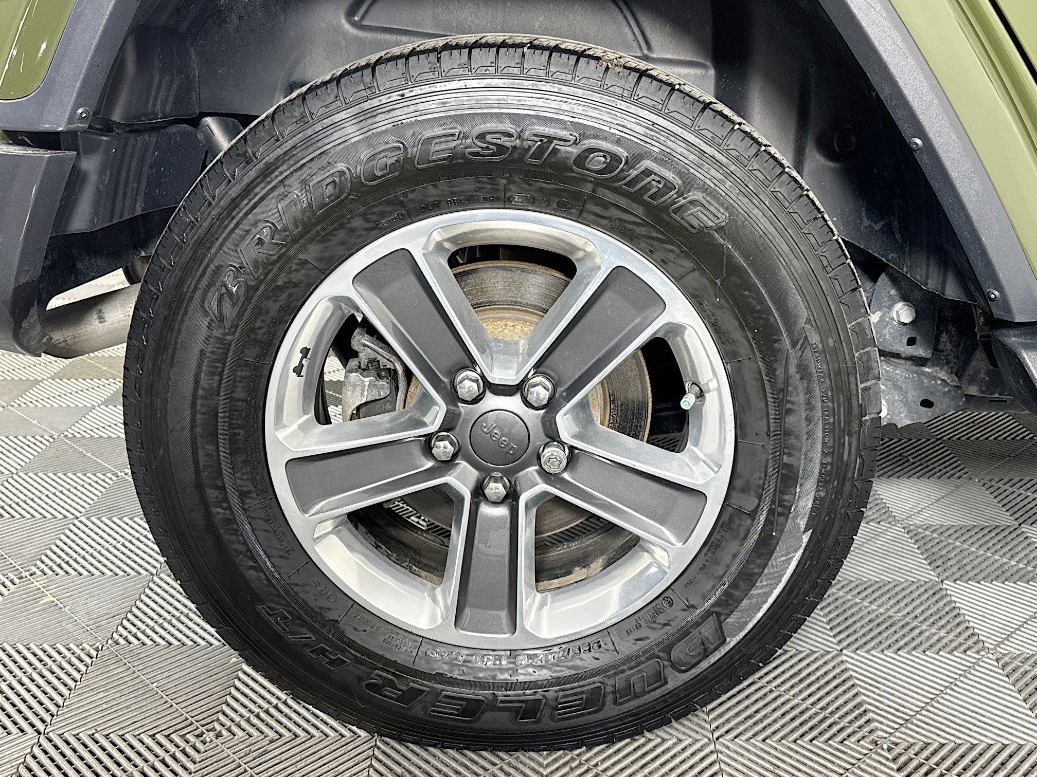 Used 2021 Jeep Wrangler Unlimited Sahara image 32