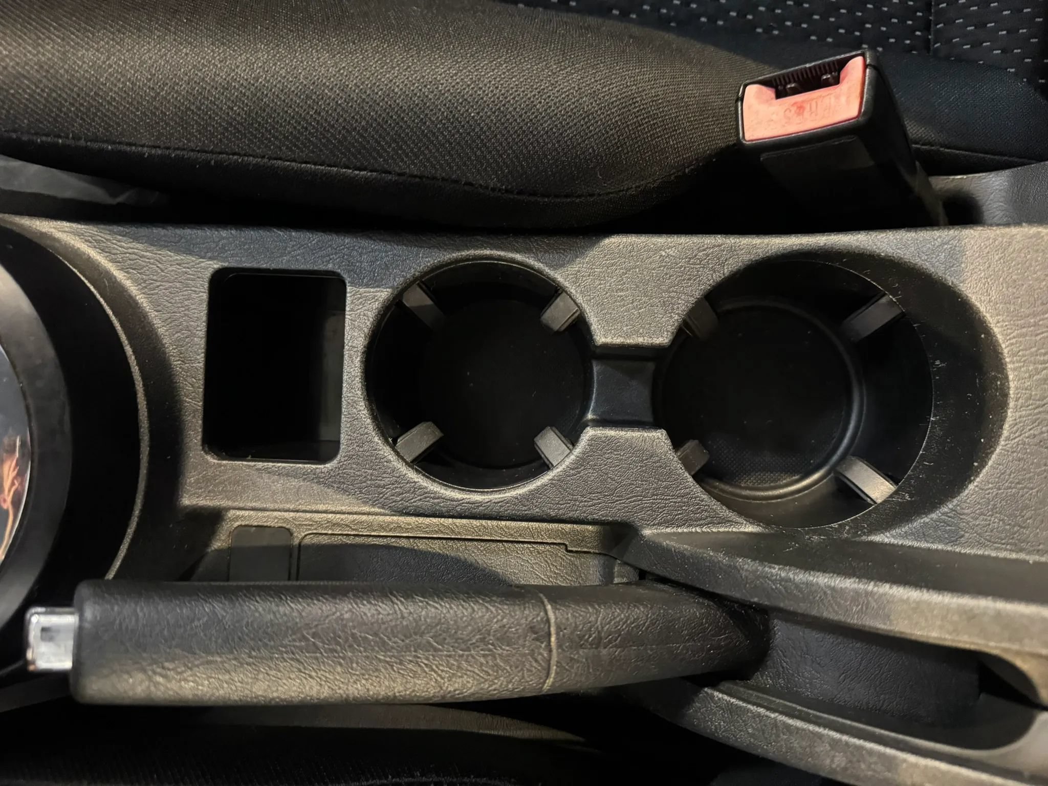 Used 2008 Hyundai Tiburon GS FWD image 16
