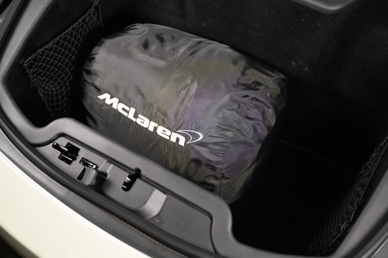 Used 2013 McLaren MP4-12C Spider image 23